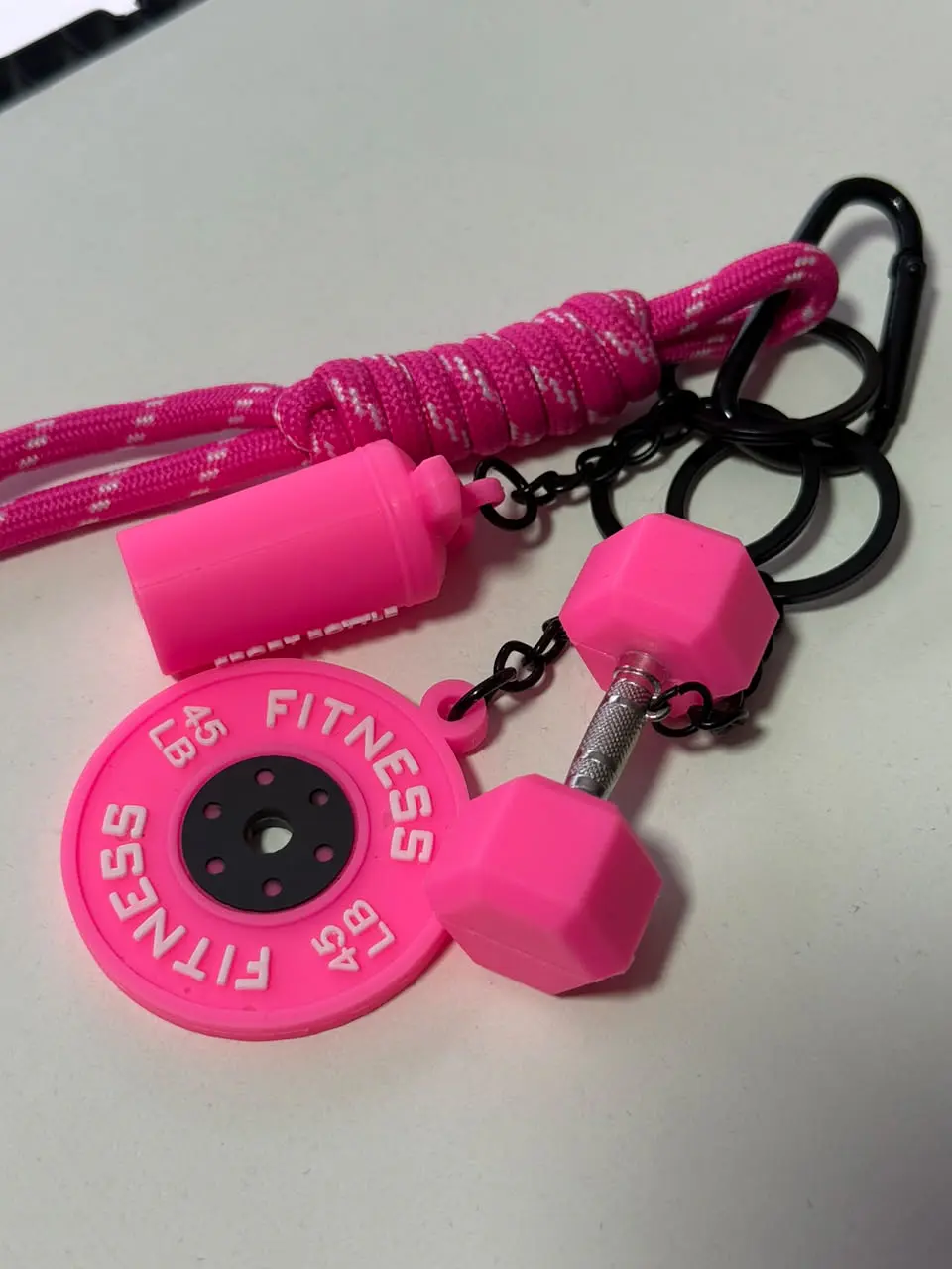 Llavero Fitness 3D – Mancuerna, Disco & Botella Deportiva 4