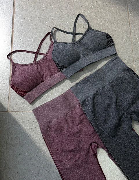Set Deportivo Jaspeado – Peto Espalda Cruzada + Calza Push-Up