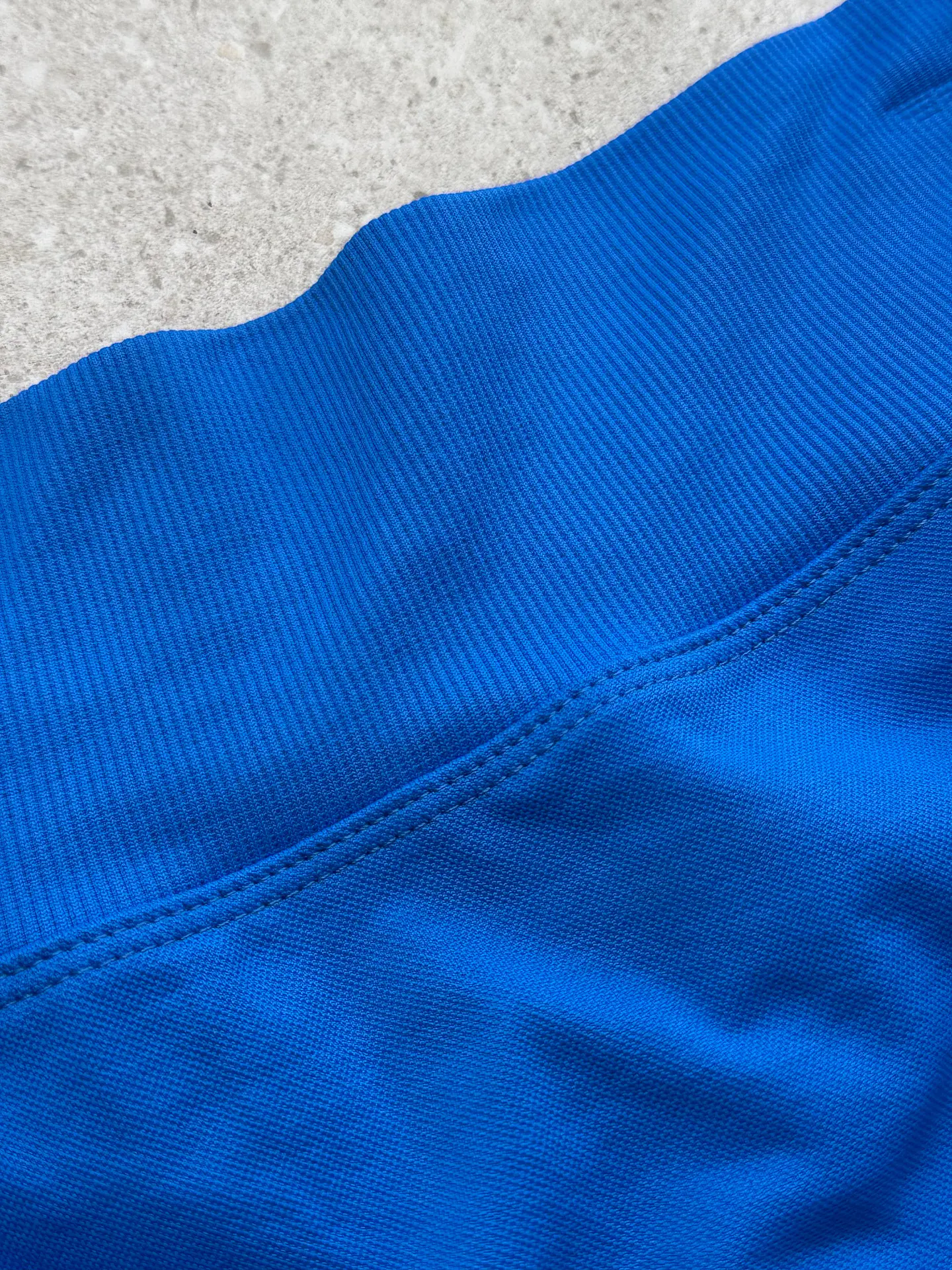 Short Deportivo en V con Push Up 6