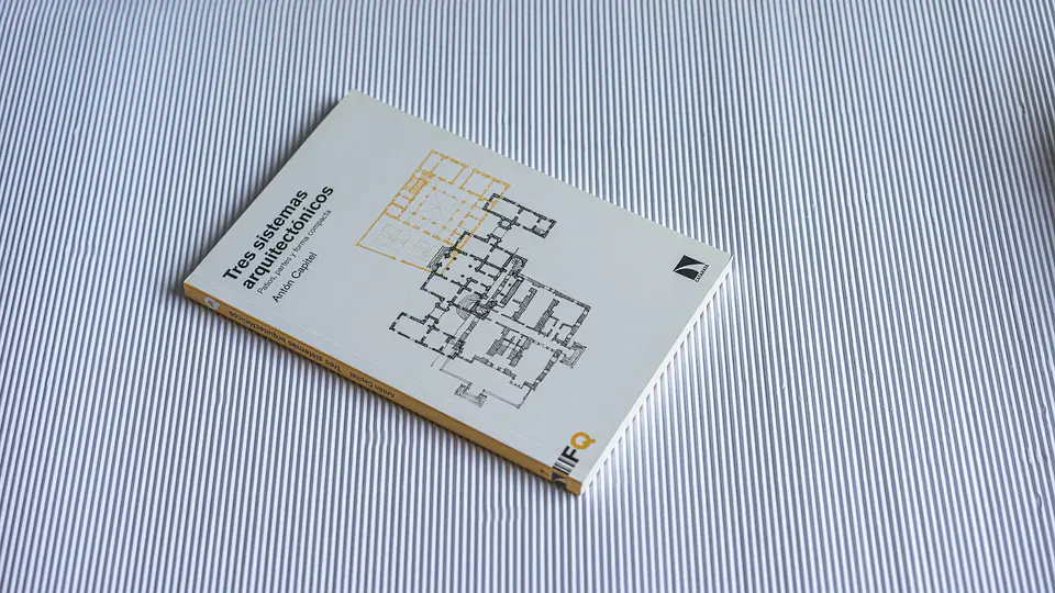 Tres sistemas arquitectónicos 1