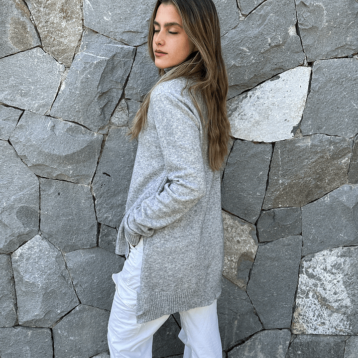 Sweater Largo Cuello Tortuga Asimetrico 3