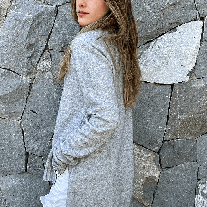 Sweater Largo Cuello Tortuga Asimetrico 4