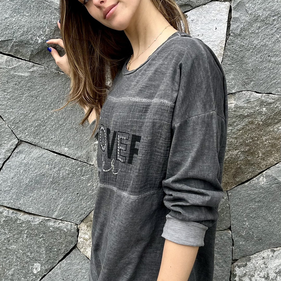 Polera Manga Larga Forever 3