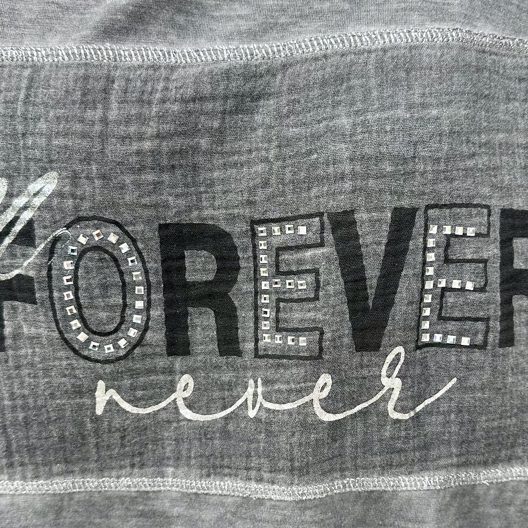 Polera Manga Larga Forever 5