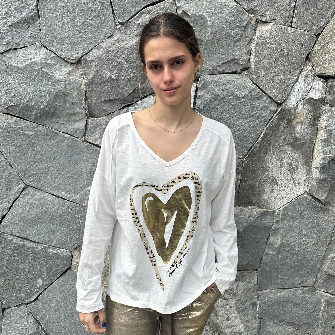 Polera Manga Larga Corazon Letras 4