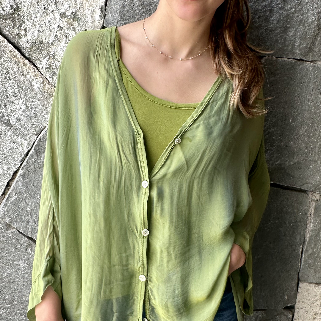 Blusa  Seda Botones  y Polera  8