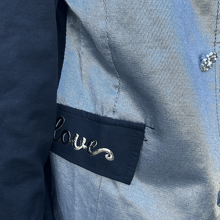 CHAQUETA TOPE LOVE  3