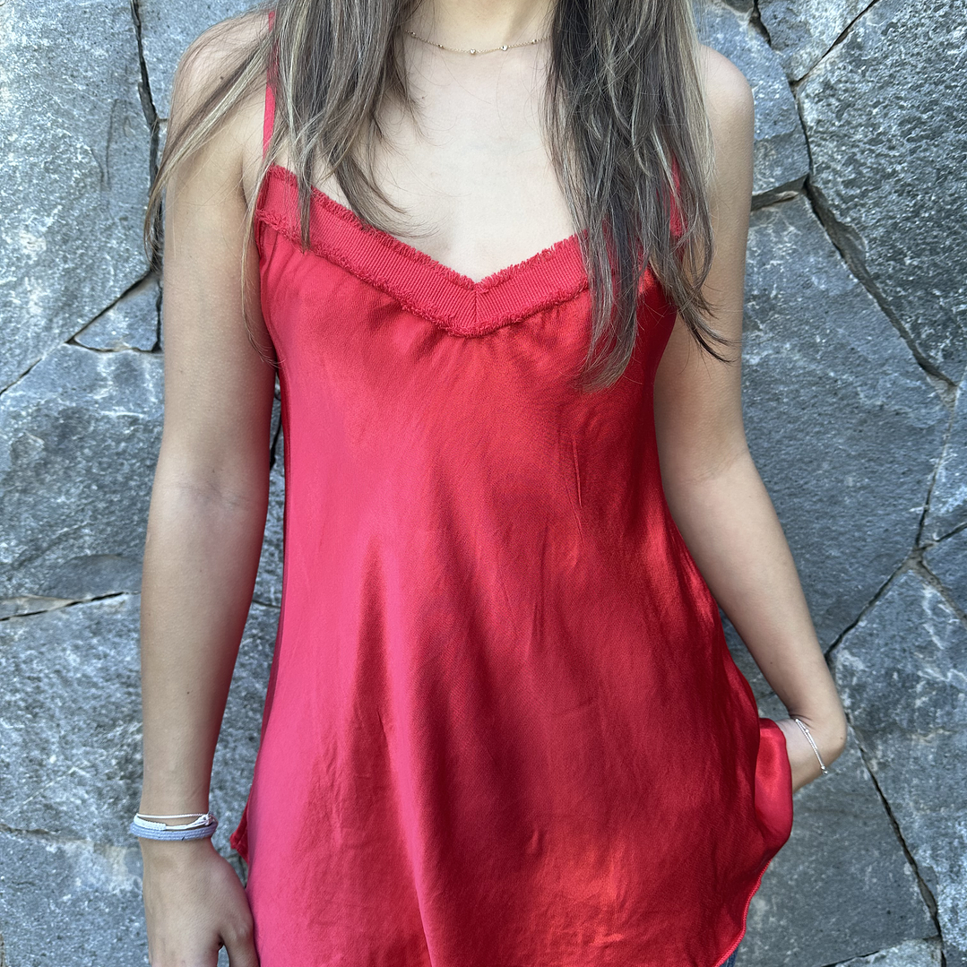 TOP SATINADO ESCOTE EN V  4