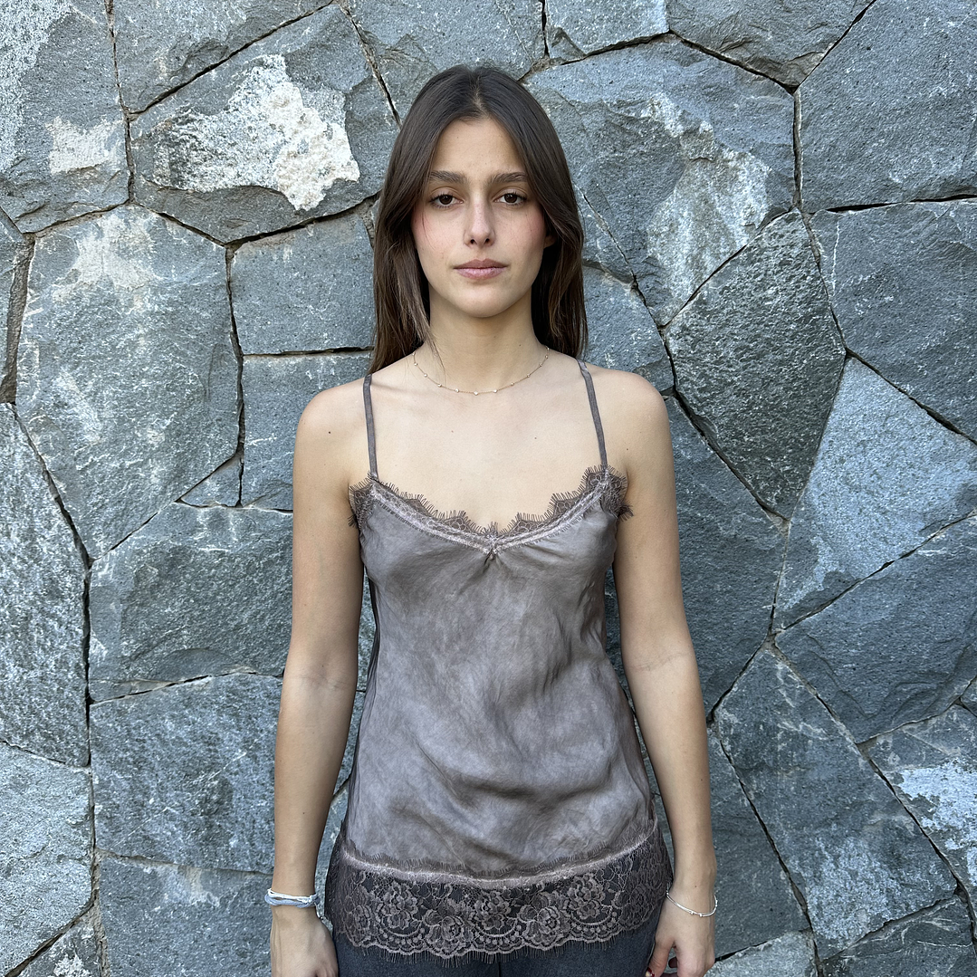 TOP SATINADO ENCAJE  5