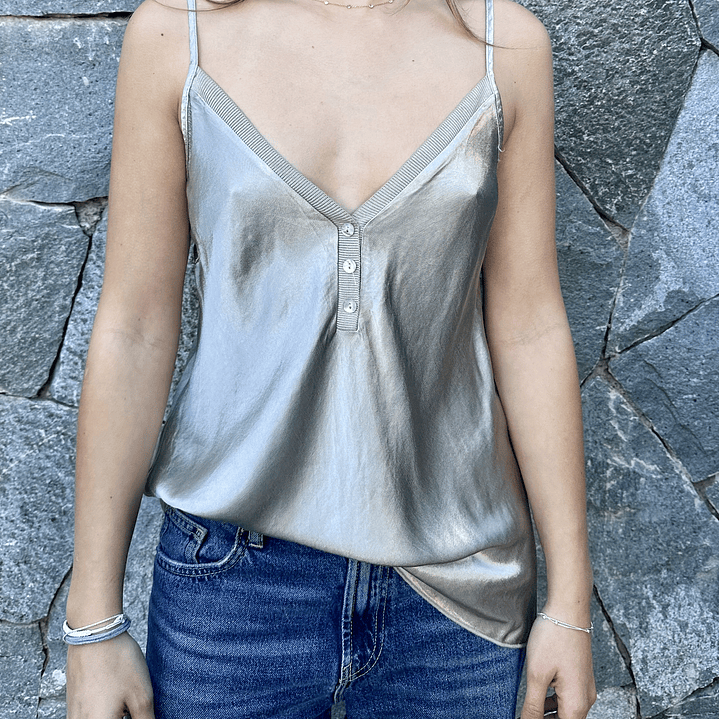 TOP SATINADO BOTONES  3