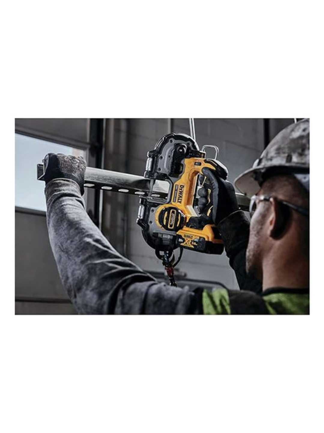 Sierra De Banda Compacta Inalámbrica Dewalt Dcs377b Atomic  4