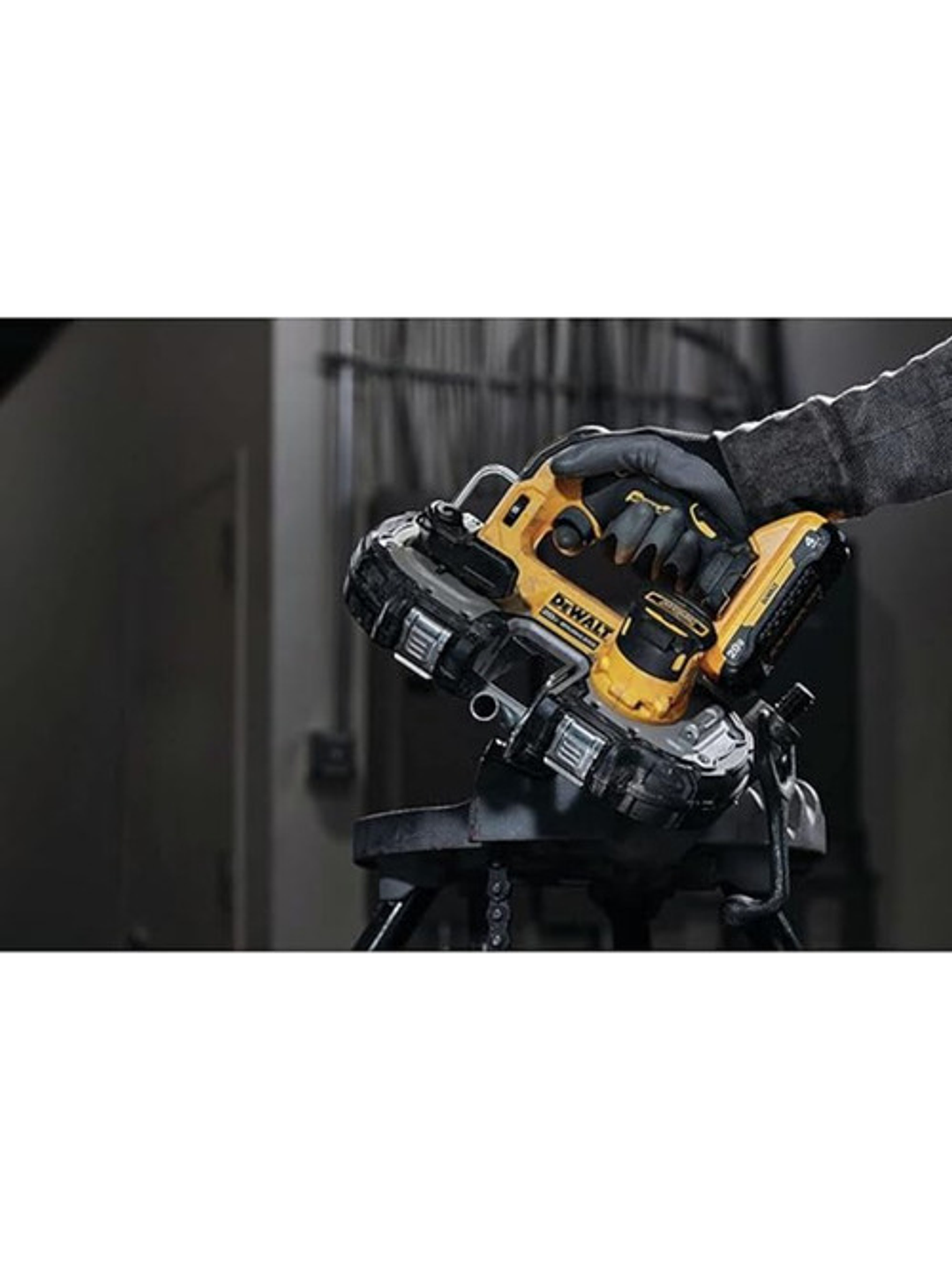 Sierra De Banda Compacta Inalámbrica Dewalt Dcs377b Atomic  6