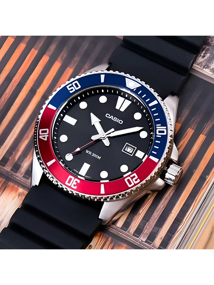 Reloj Casio Mdv-106b-1a2v Correa Negro Bisel Azul/rojo 200mt 4