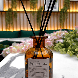 Difusor Premium 150ml (Frambuesa y pimienta rosa) 