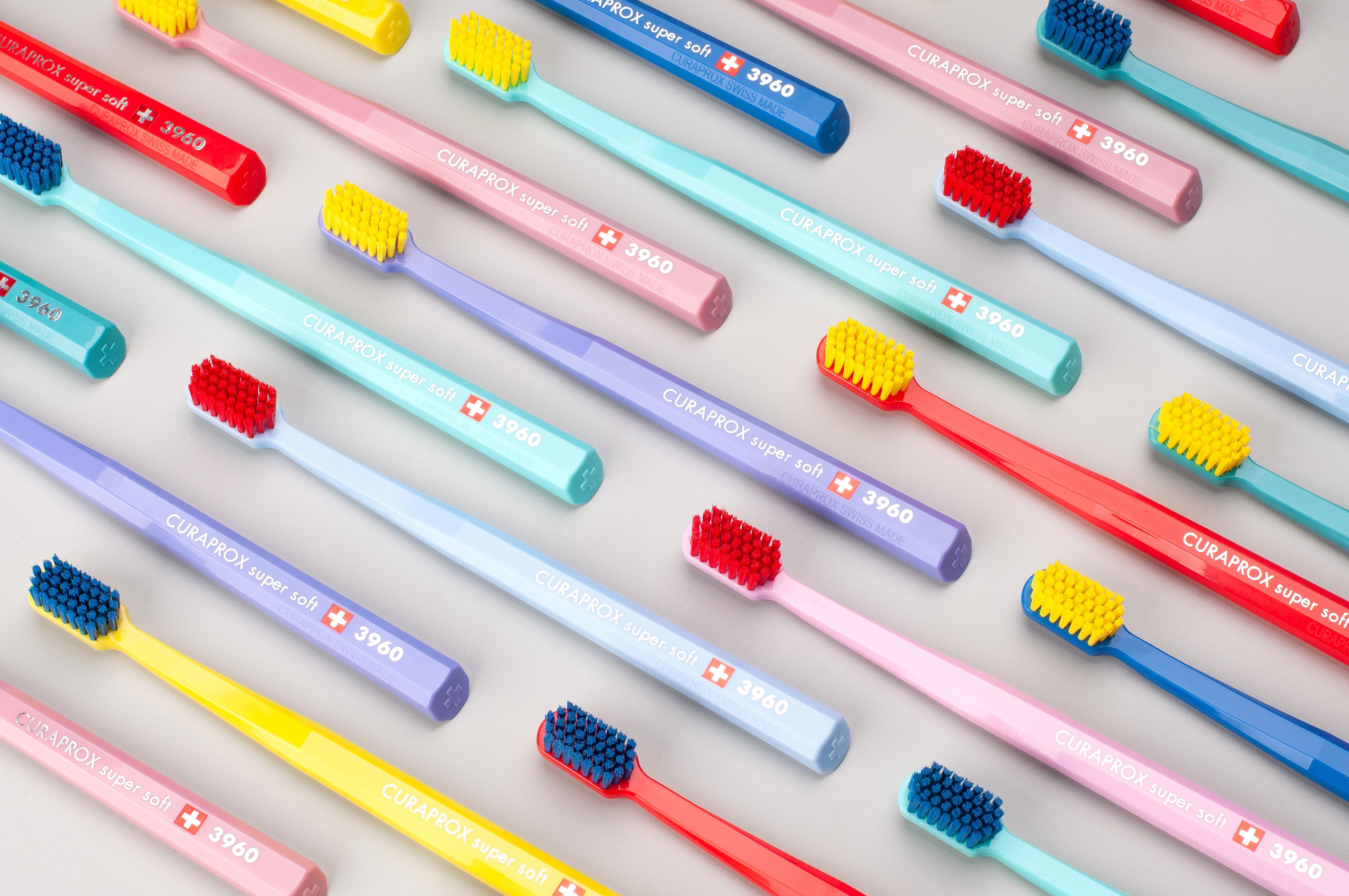 Cepillo de dientes Super Soft 3960 Curaprox - Unidad