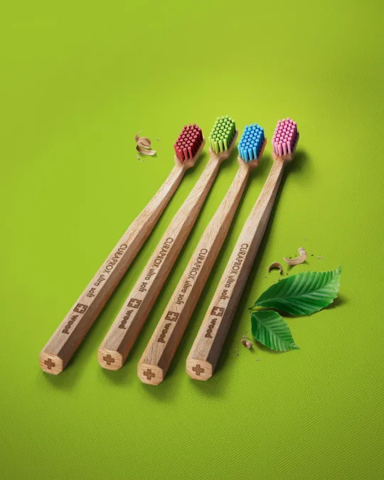 Cepillo de Dientes de Madera CS WOOD Curaprox