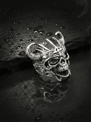 Horned Skull Ring