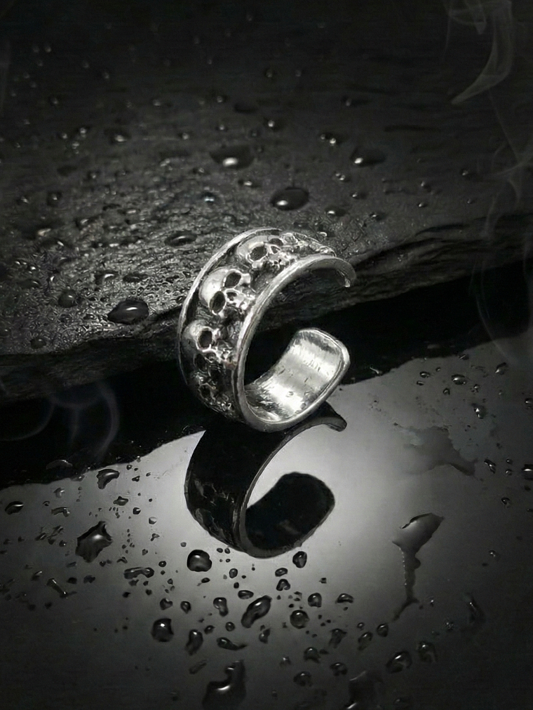 Skull Band Ear Cuff 1