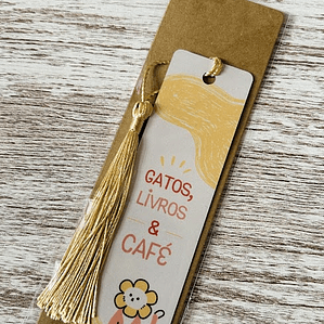 Gatos, Livros e Café