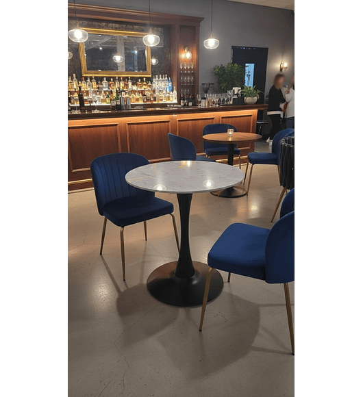 MESA DE BAR CON BASE DE FIERO COLOR NEGRO 