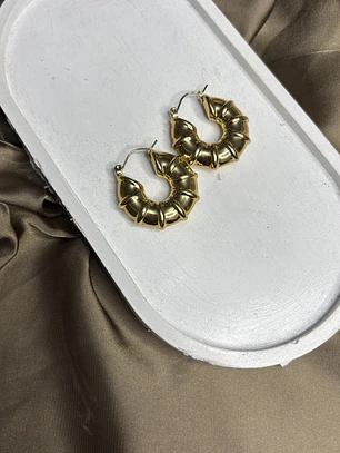 AROS ARGOLLA PUFFY DORADA