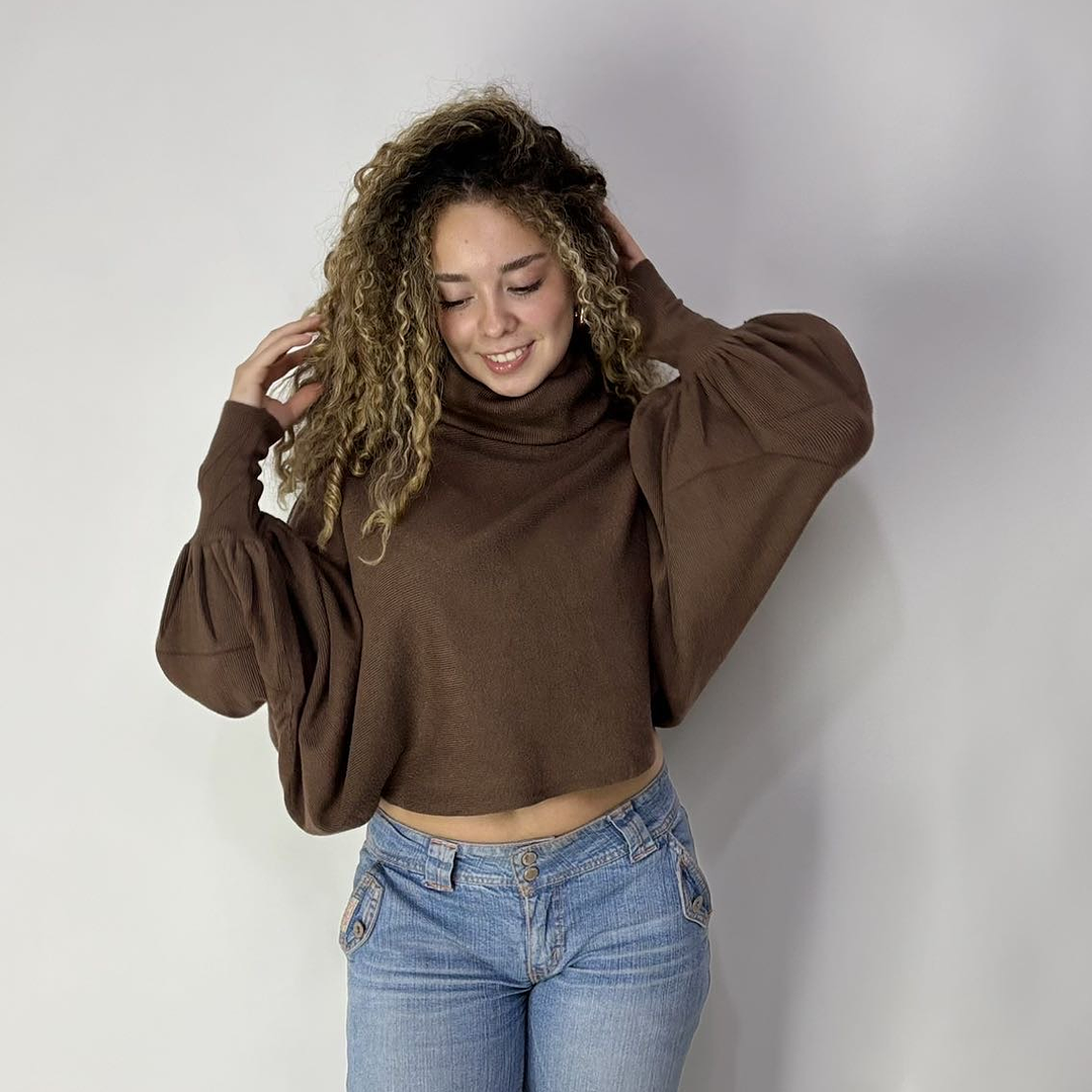 SWEATERS MANGAS MURCIELAGO 6