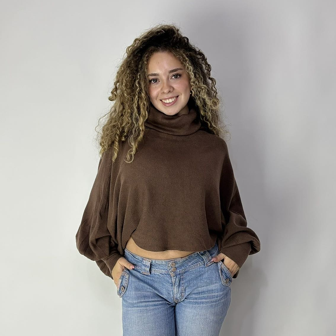 SWEATERS MANGAS MURCIELAGO 9