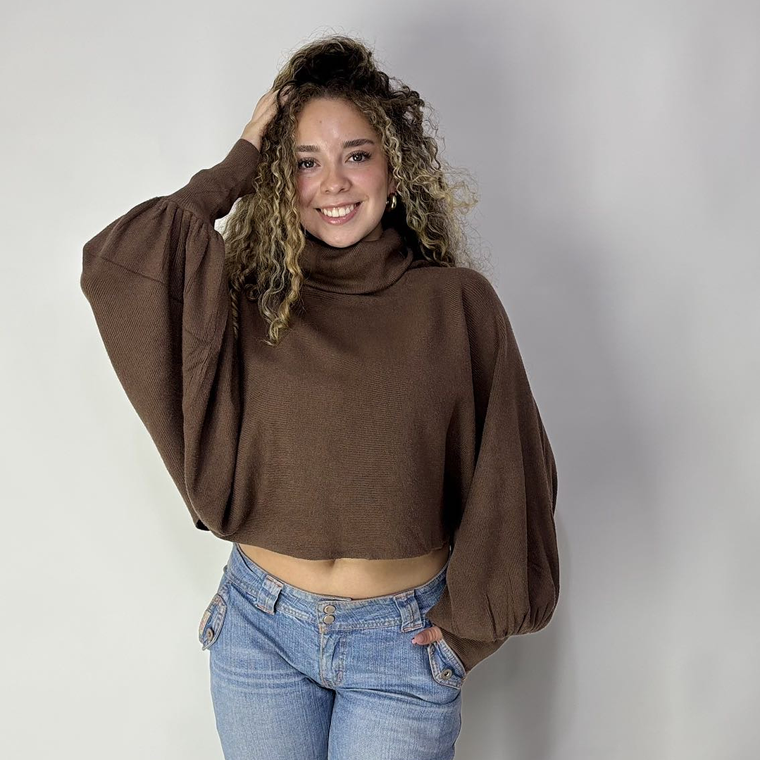 SWEATERS MANGAS MURCIELAGO 11