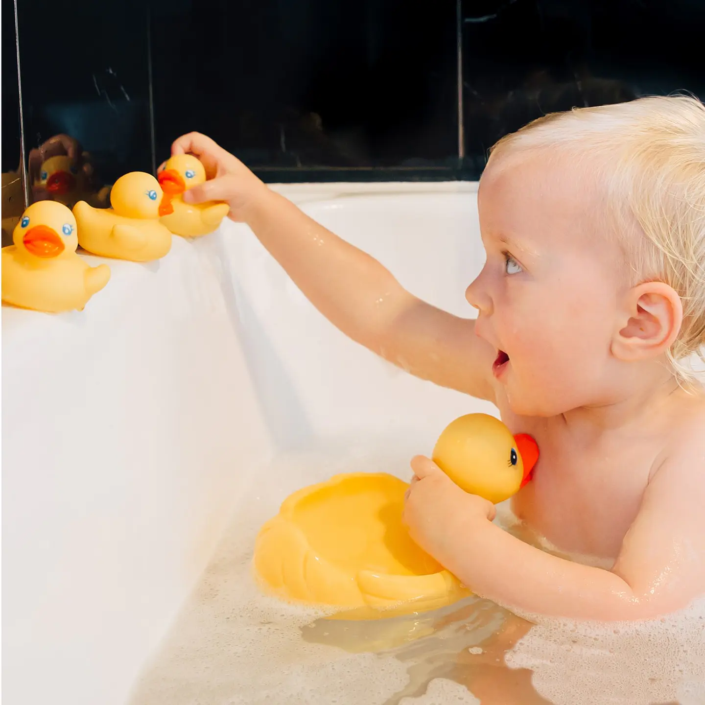 Set Juego De Baño Familia De Patitos Playgro 4