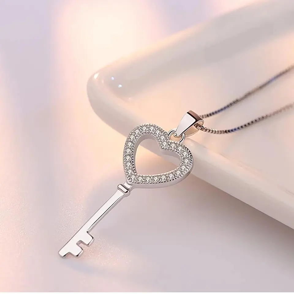 Collar Llave Corazon Circones Plateado 3