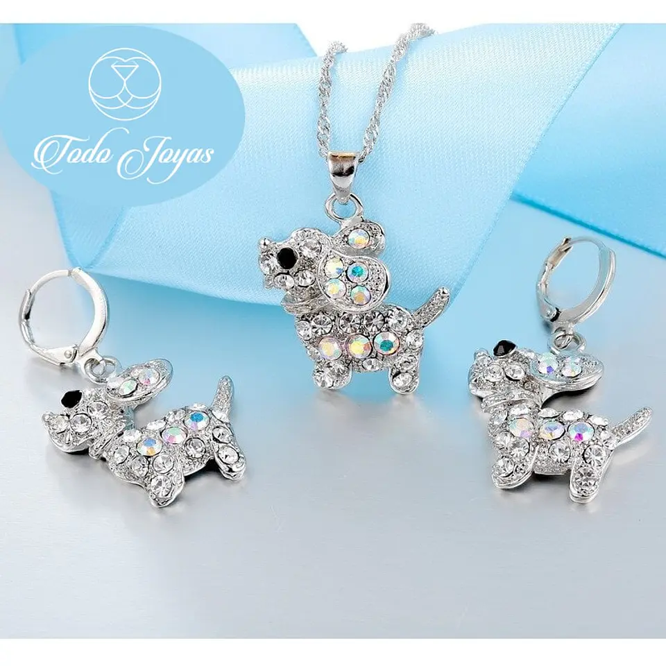 Conjunto Perrito Brillante Plateado 4