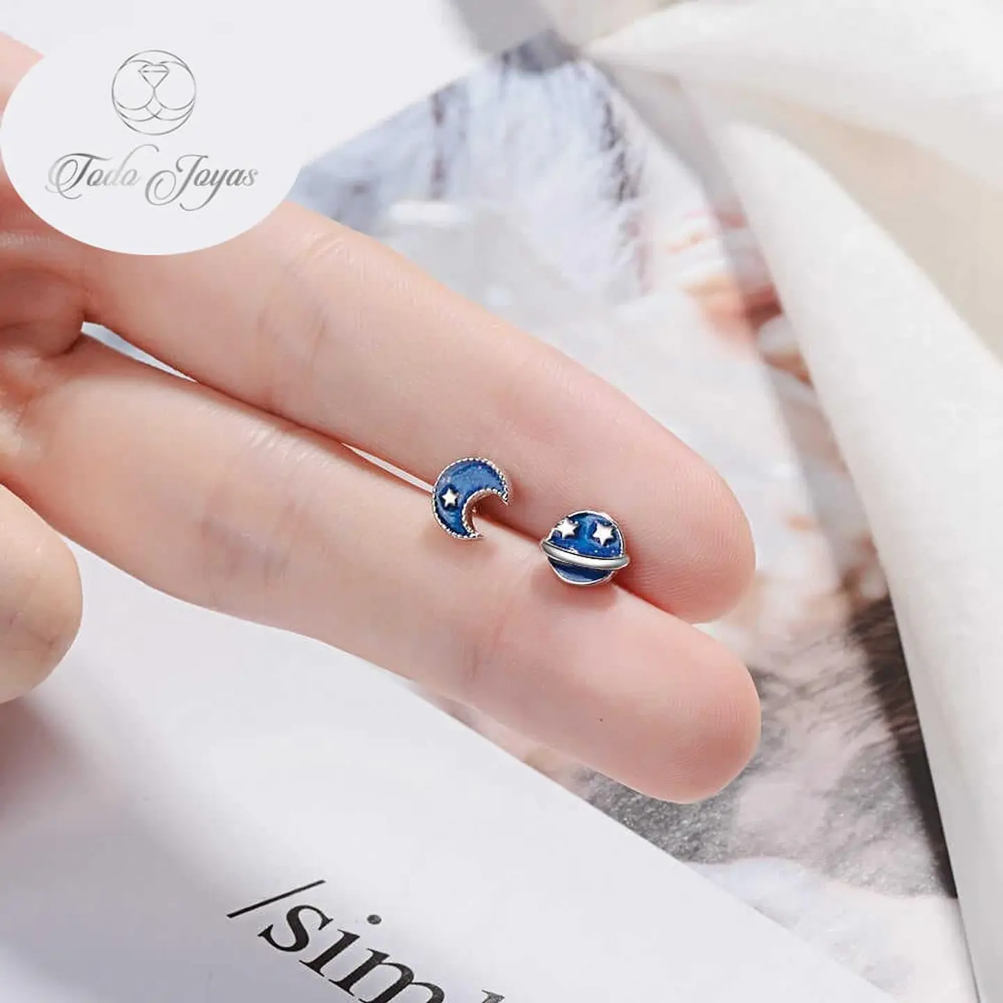 Aros de Luna y Planeta Azul  3