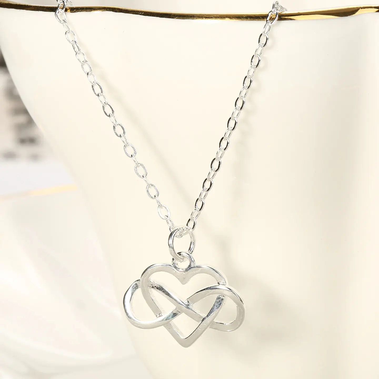 Collar Corazon Infinito Amor Plateado 4