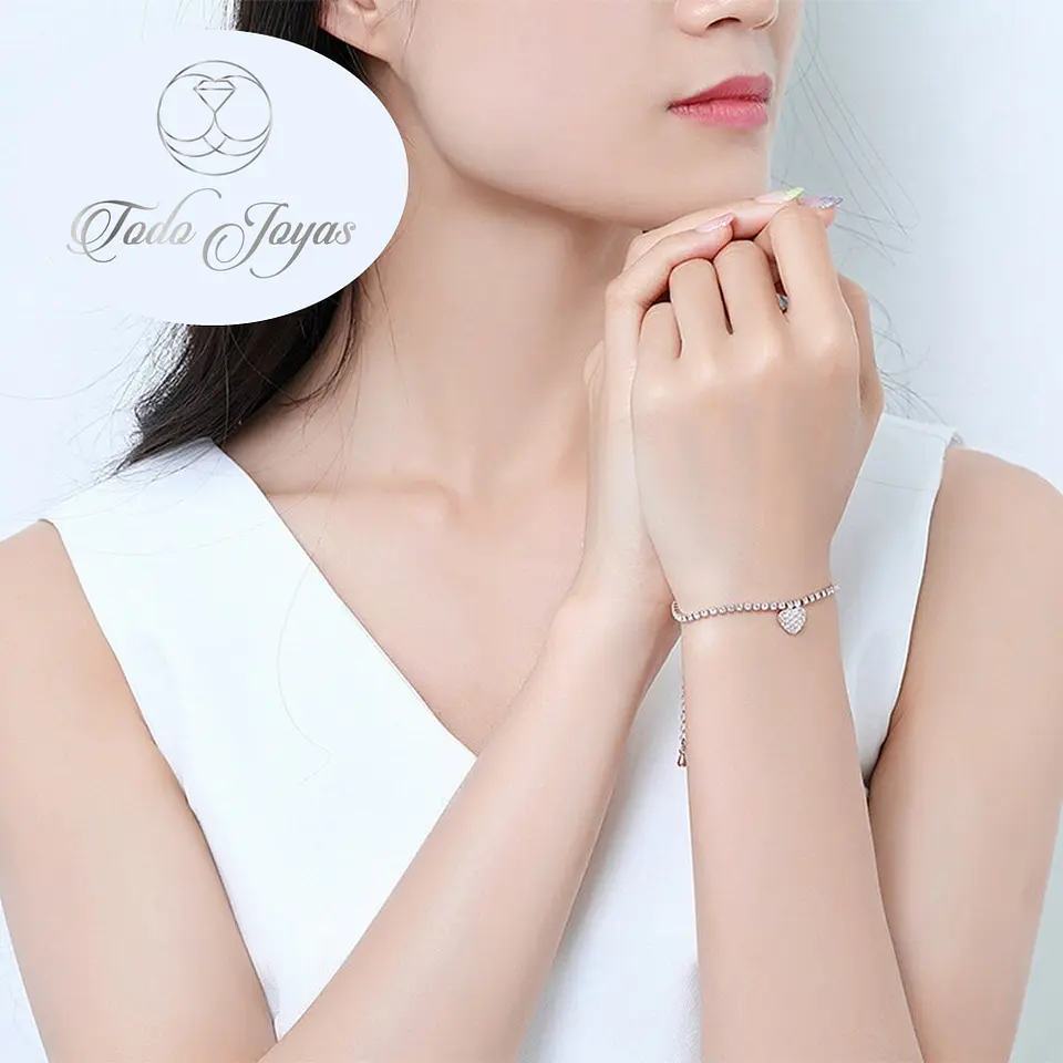 Pulsera Corazon y Circones Plateada 3