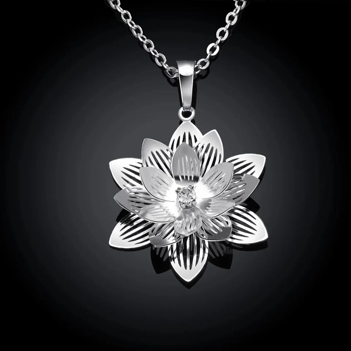 Collar Colgante Flor de Loto Plateado 6