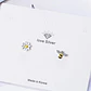 Aros Asimetricos Abeja y Flor Plateado - Miniatura 3