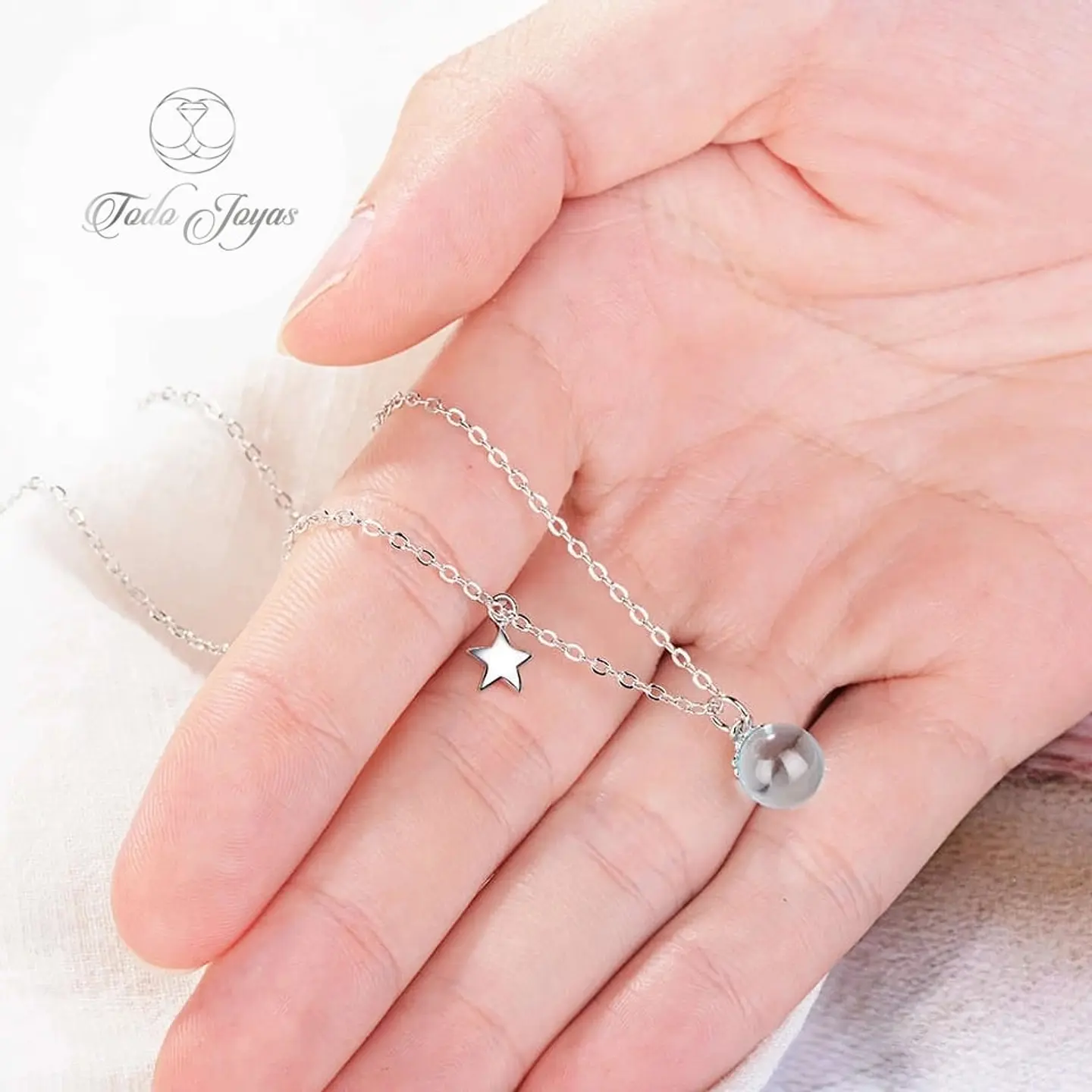 Collar Colgante Planeta y Estrella Plateado 5