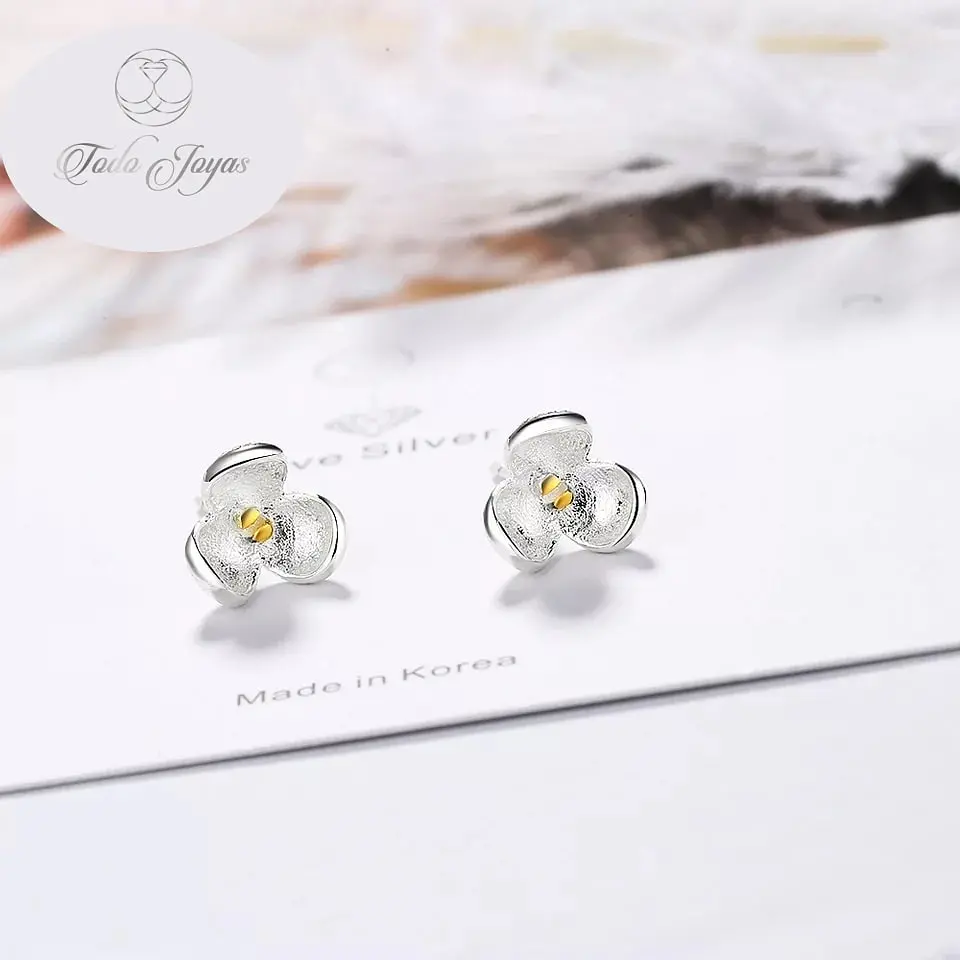 Aros de Flor Tres Petalos Plateados 5