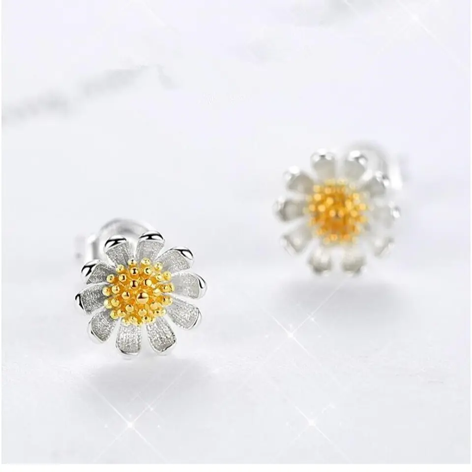 Aros Mini Flor Margarita Plateados 4