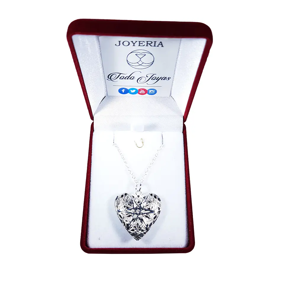 Collar Relicario Corazon Plateado 2