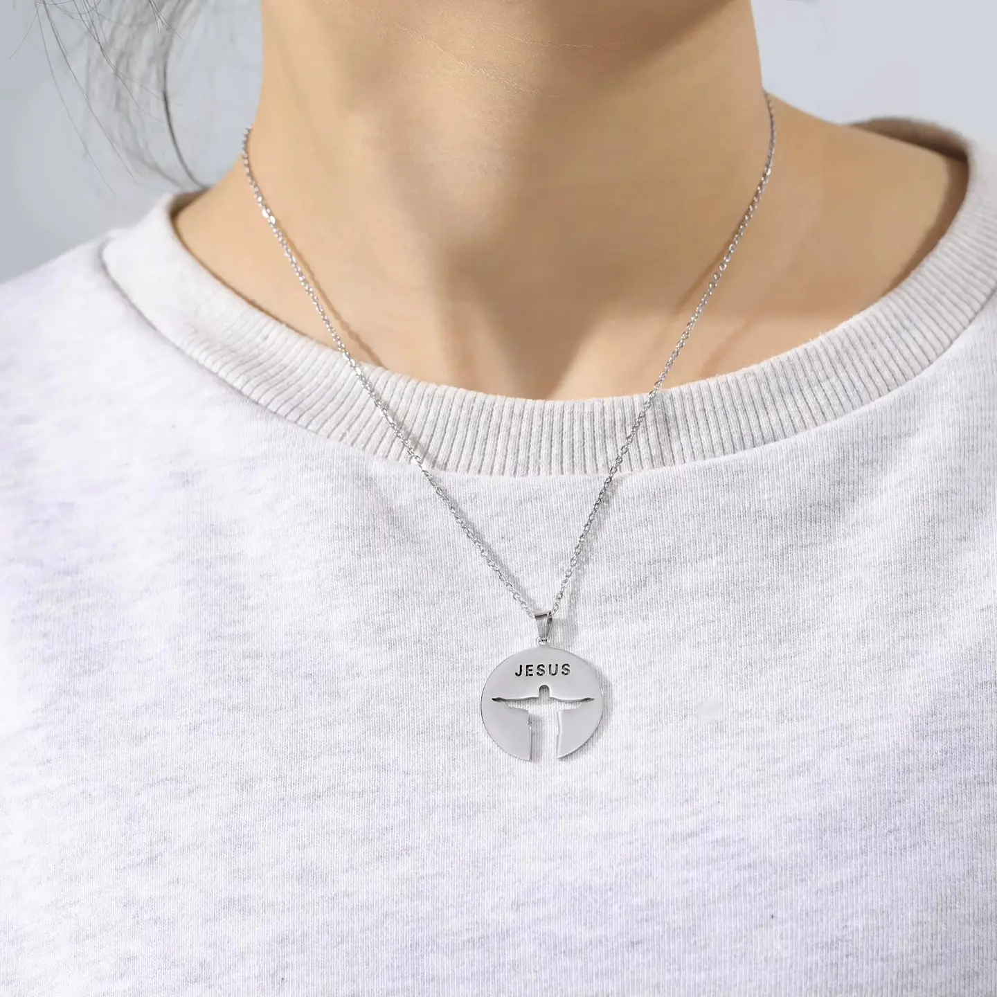 Collar Jesús Cristo Redentor Acero Plateado 4