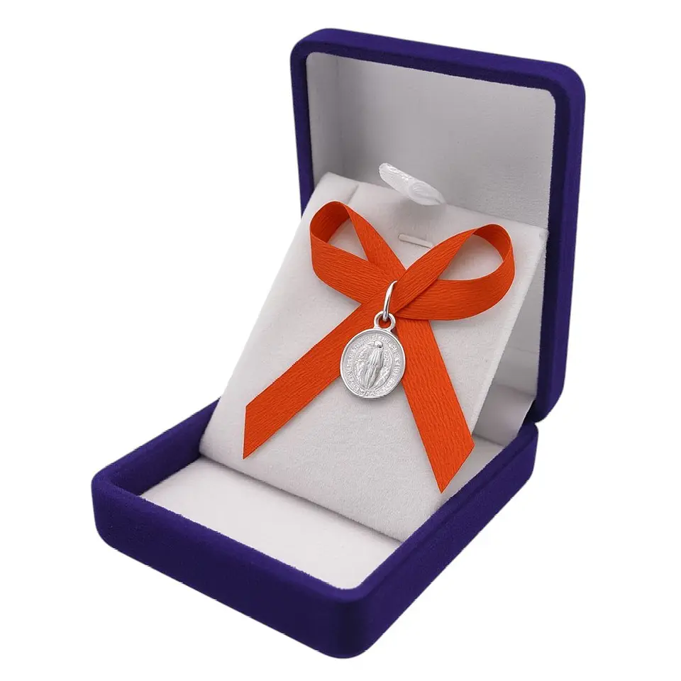 Medalla Plata 925 San Benito Bebe Cinta Roja 2