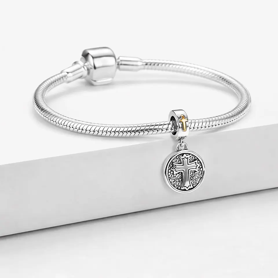 Charm Plata 925 Colgante Medalla Cruz Dios 2