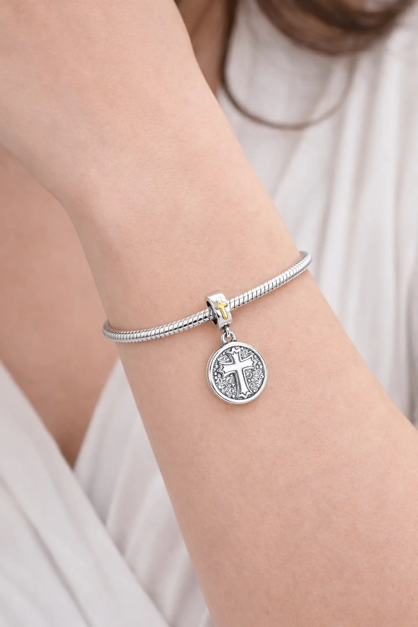 Charm Plata 925 Colgante Medalla Cruz Dios 4