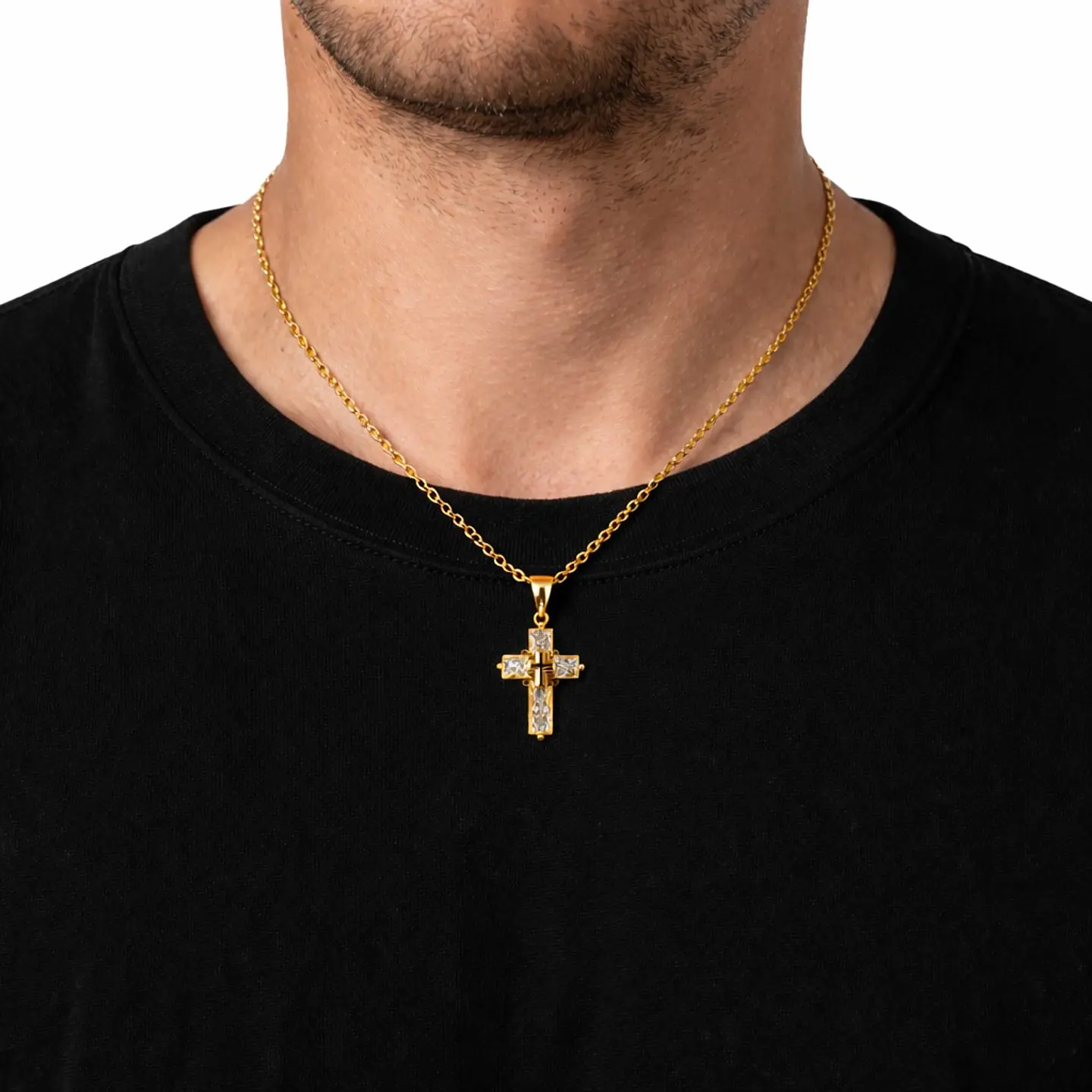 Collar Mini Cruz Cristal Blanco y Acero Dorado 3
