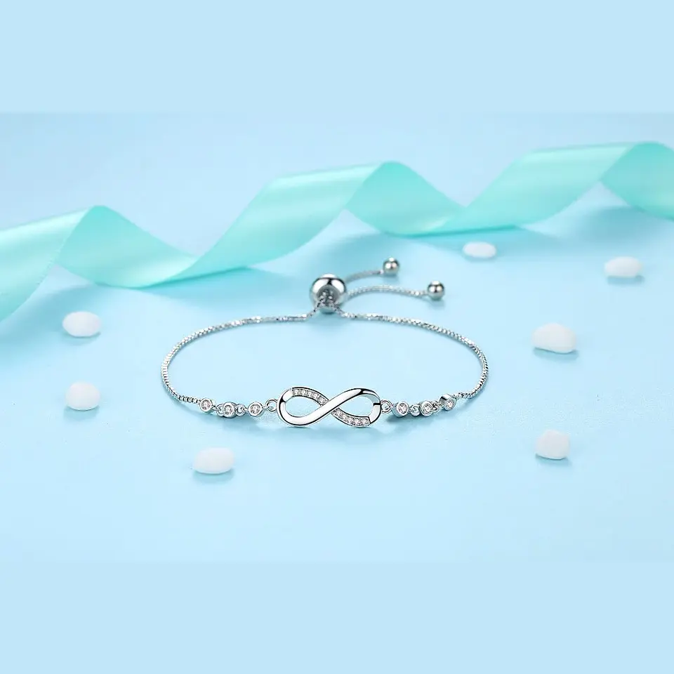 Pulsera Infinito Con Circones Plateada 2