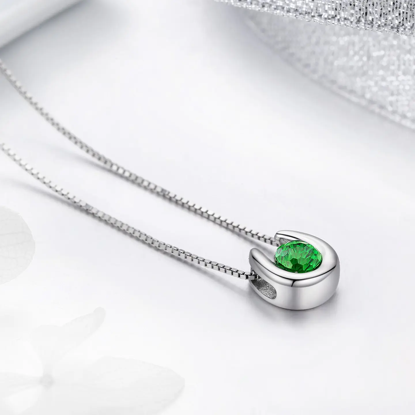 Collar Plata 925 Herradura con Circon Verde 6