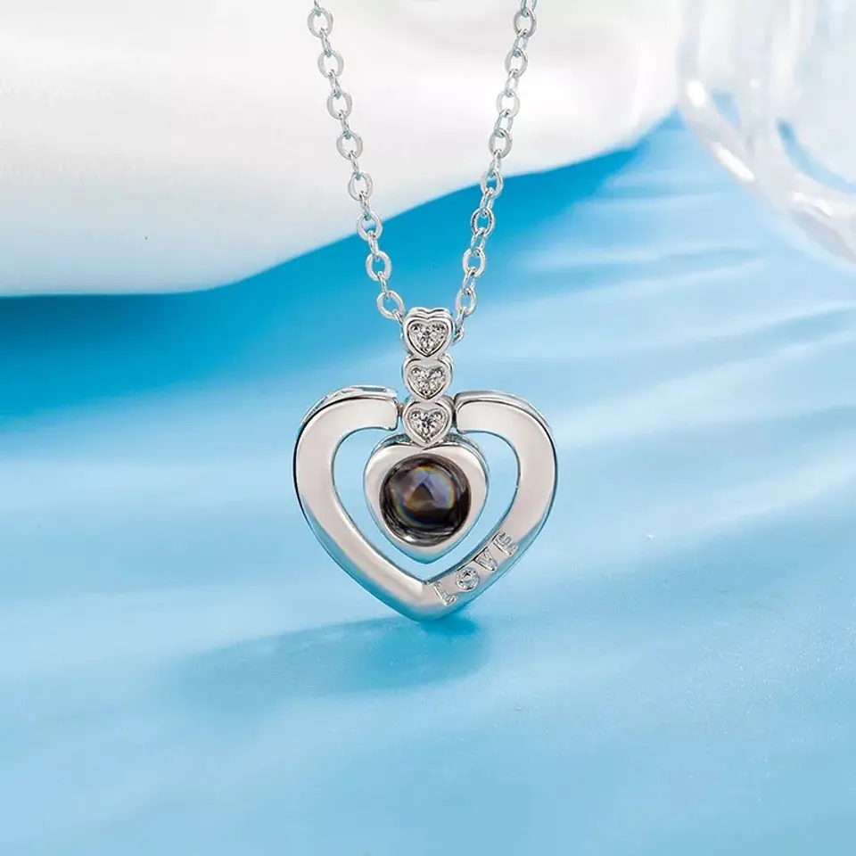 Collar Corazon Te Amo en 100 Idiomas Love Plateado 4