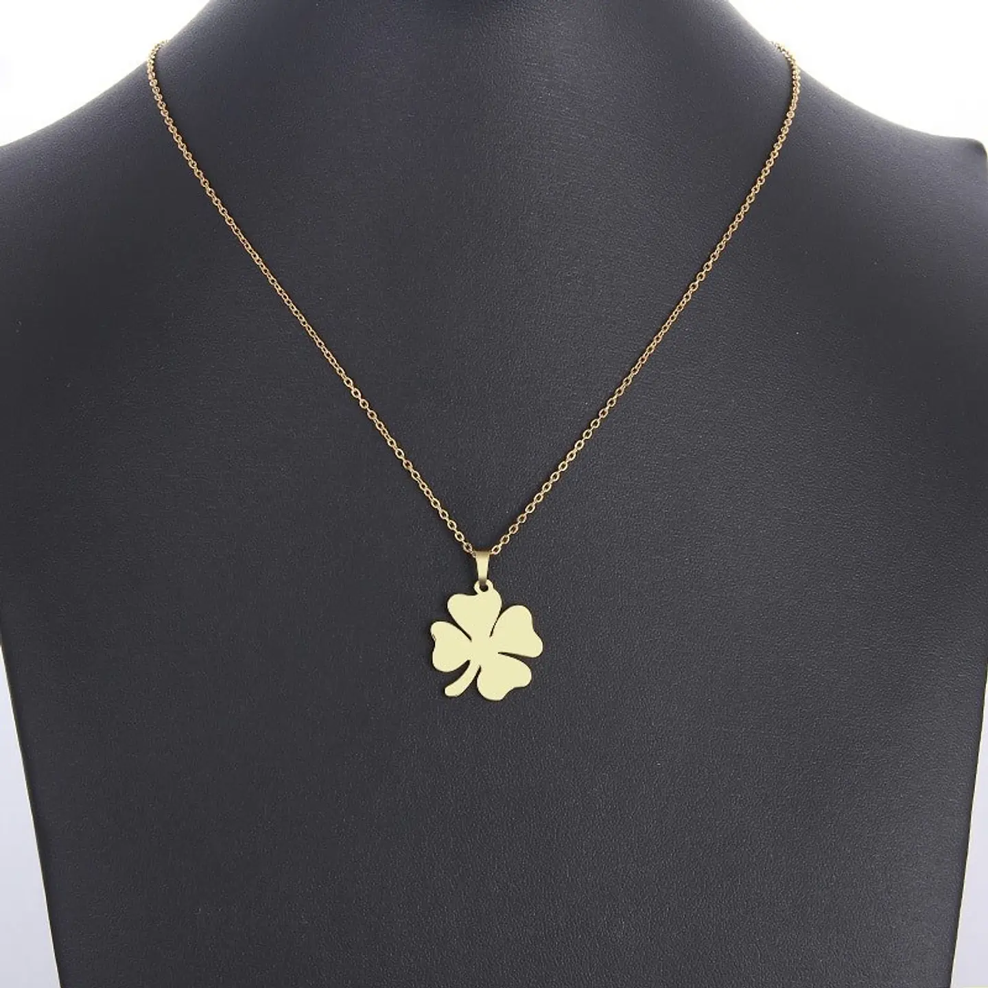 Colgante Collar Trebol 4 Hojas Acero Dorado 2