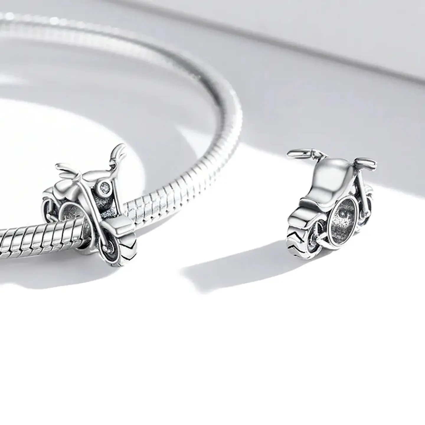 Charm Dije Plata 925 Moto Clasica 4